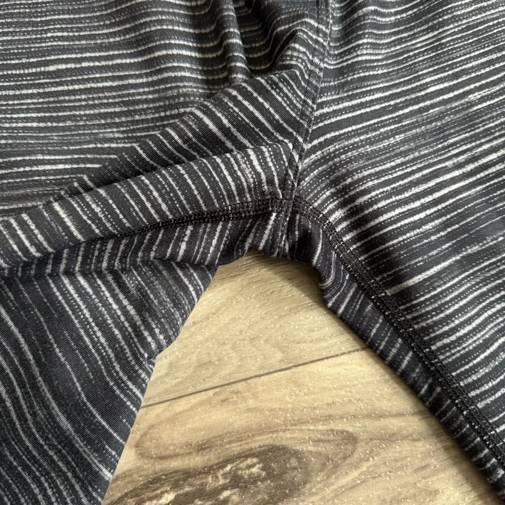 Lululemon Jet Crop Slim 7/8 Length Drawstring Jogger Athletic Pants Size 4